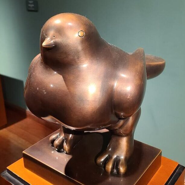 Bird sculpture by Botero